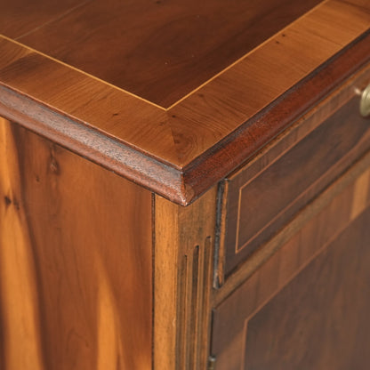 英国クラシック ヴィンテージ キャビネット