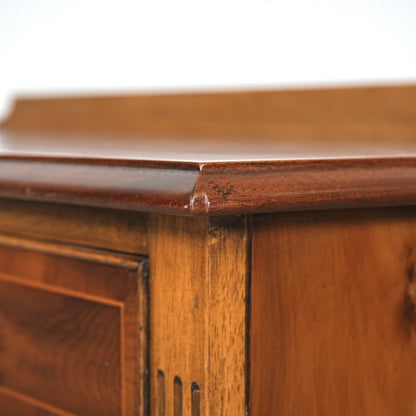 英国クラシック ヴィンテージ キャビネット