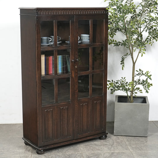 英国クラシック ヴィンテージ ガラスキャビネット