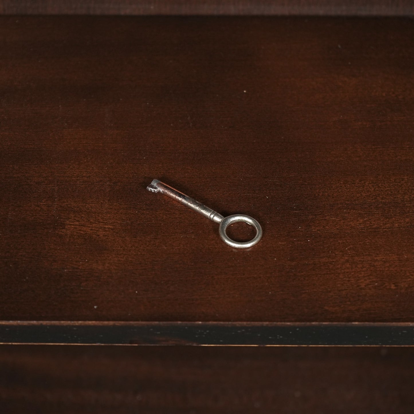 英国クラシック ヴィンテージ ガラスキャビネット