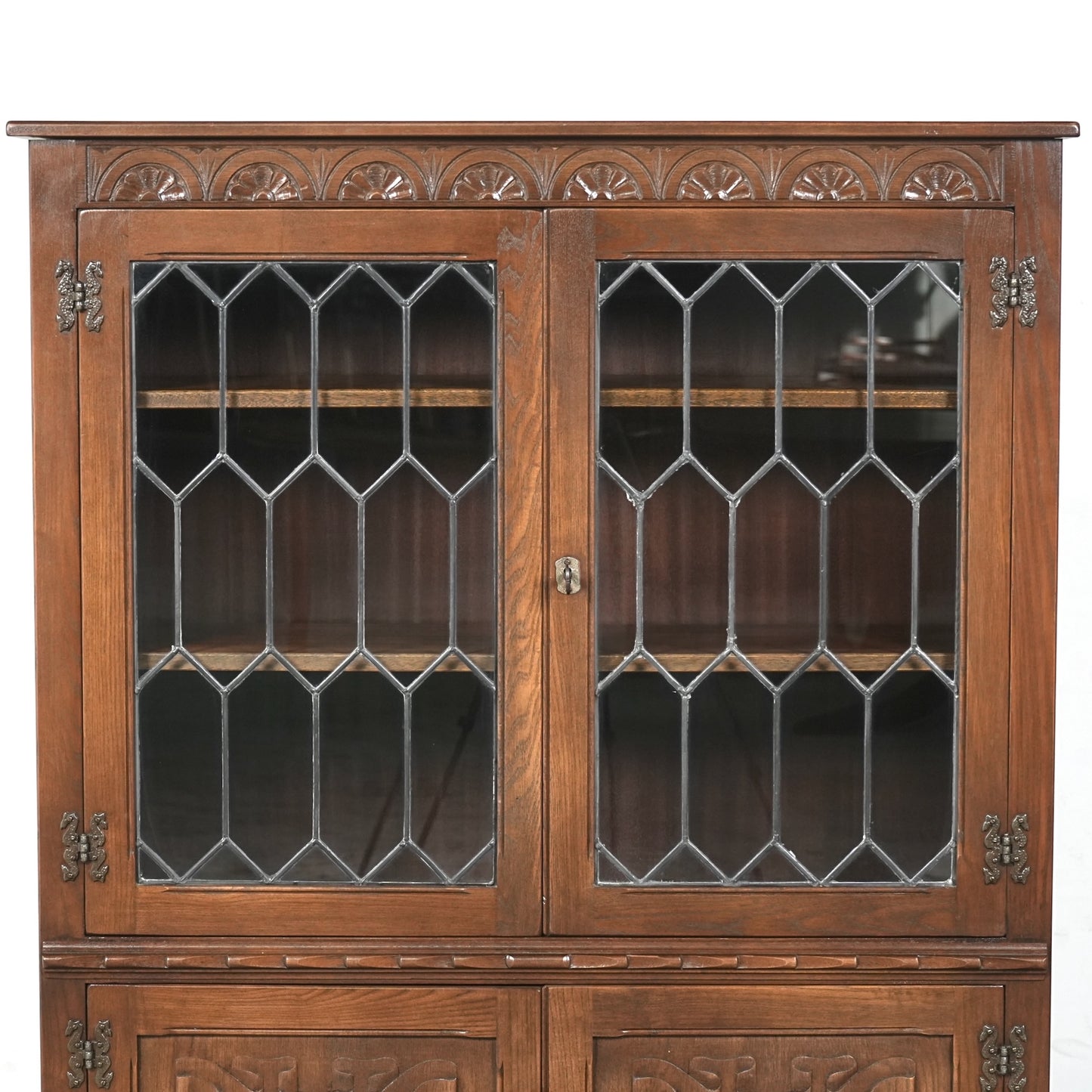 【JAYCEE FURNITURE】ヴィンテージ ガラスキャビネット