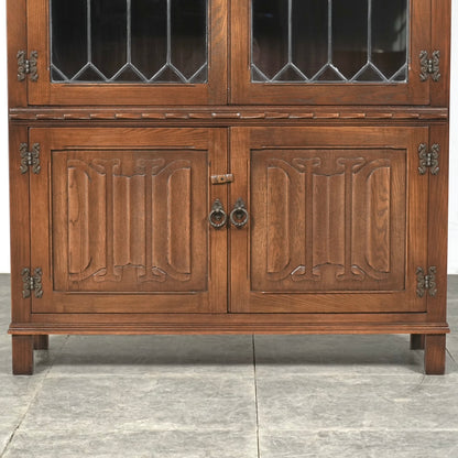 【JAYCEE FURNITURE】ヴィンテージ ガラスキャビネット