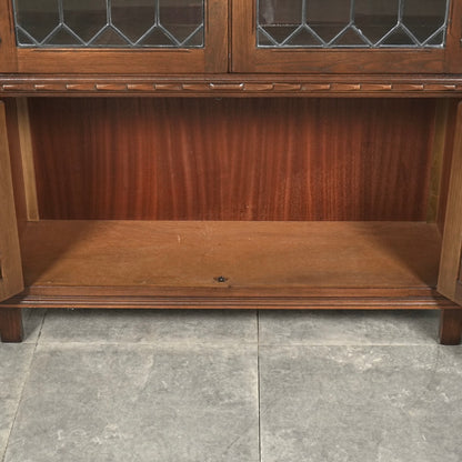 【JAYCEE FURNITURE】ヴィンテージ ガラスキャビネット