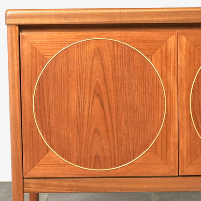 【NATHAN】ヴィンテージ サークルサイドボード