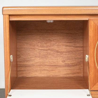 【NATHAN】ヴィンテージ サークルサイドボード