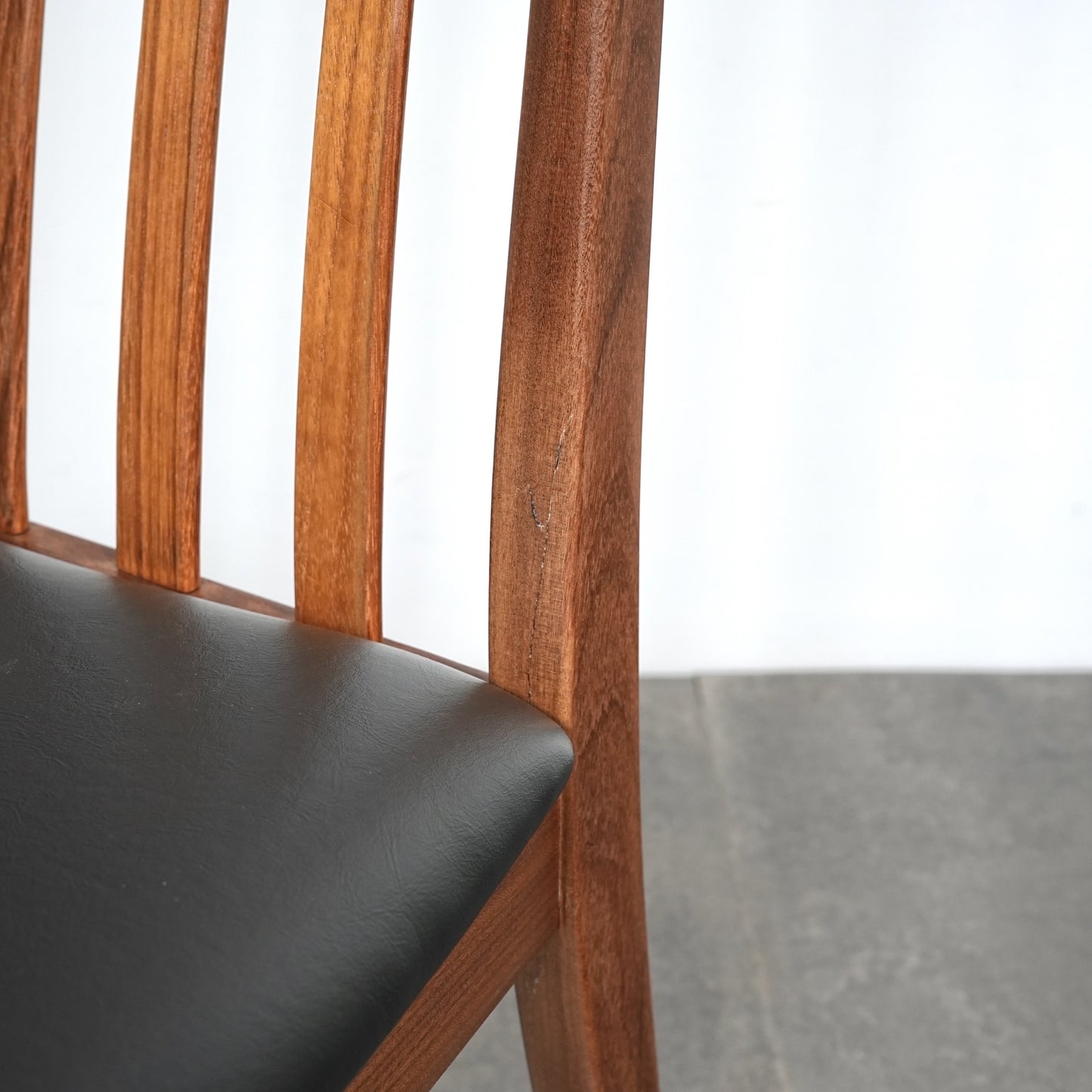 【G-PLAN】スラットバックチェア【張替済】