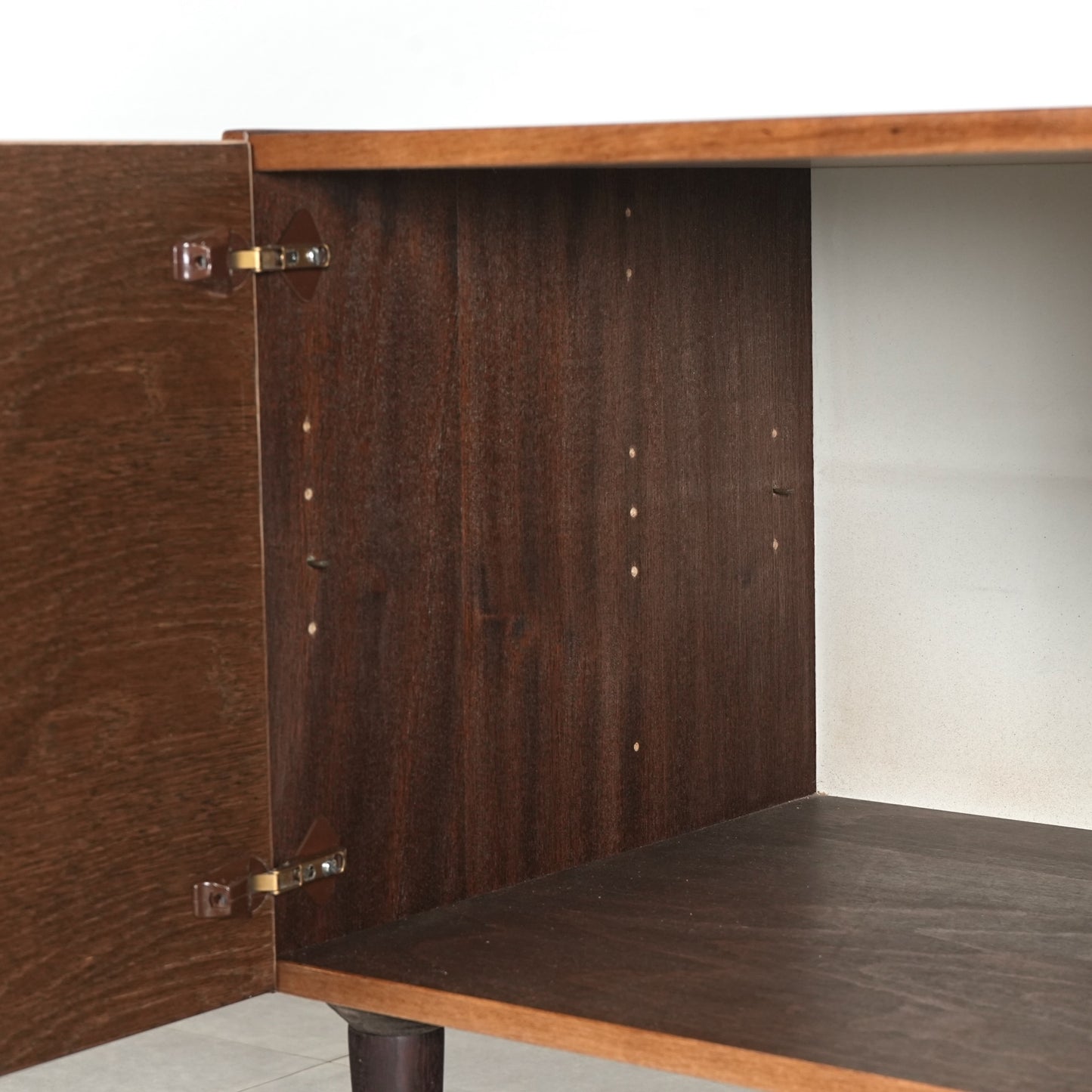 【Denka】デンマークヴィンテージ キャビネット