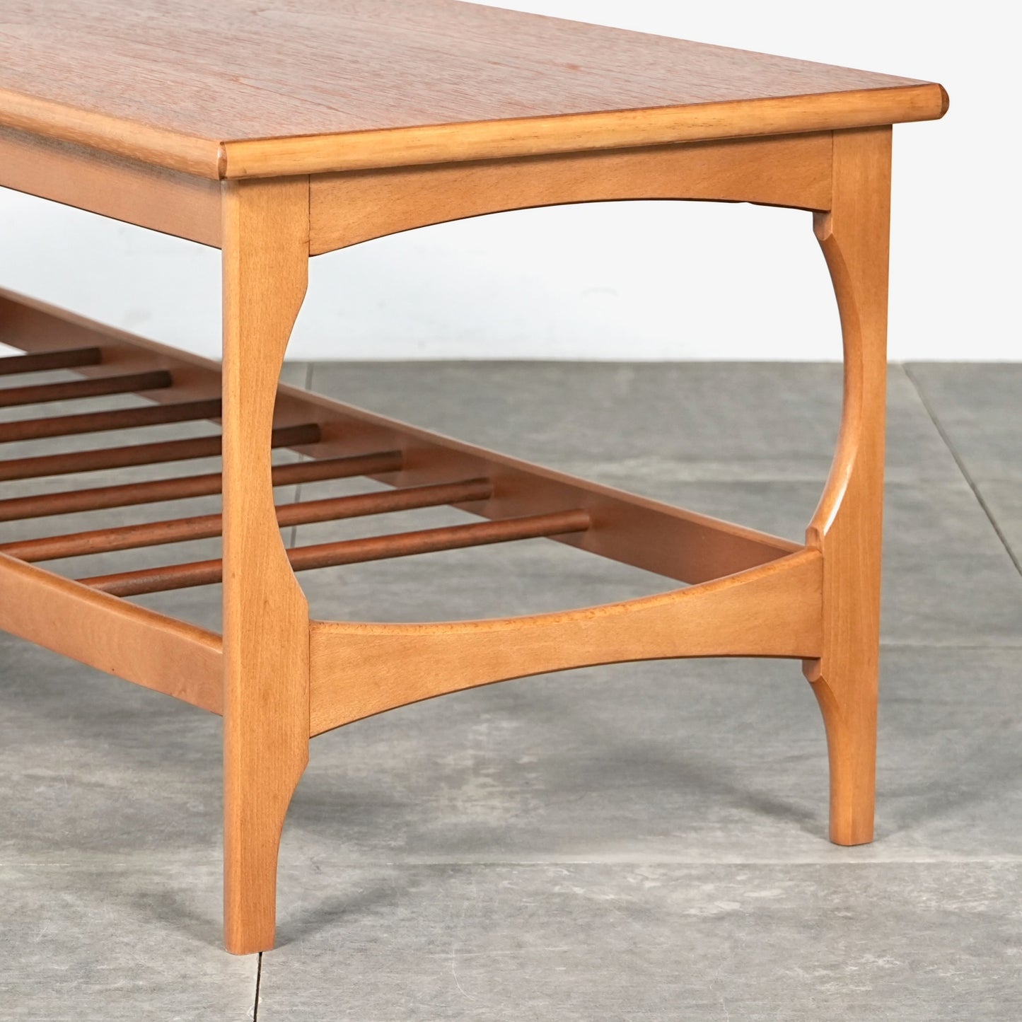 イギリスヴィンテージ ローテーブル