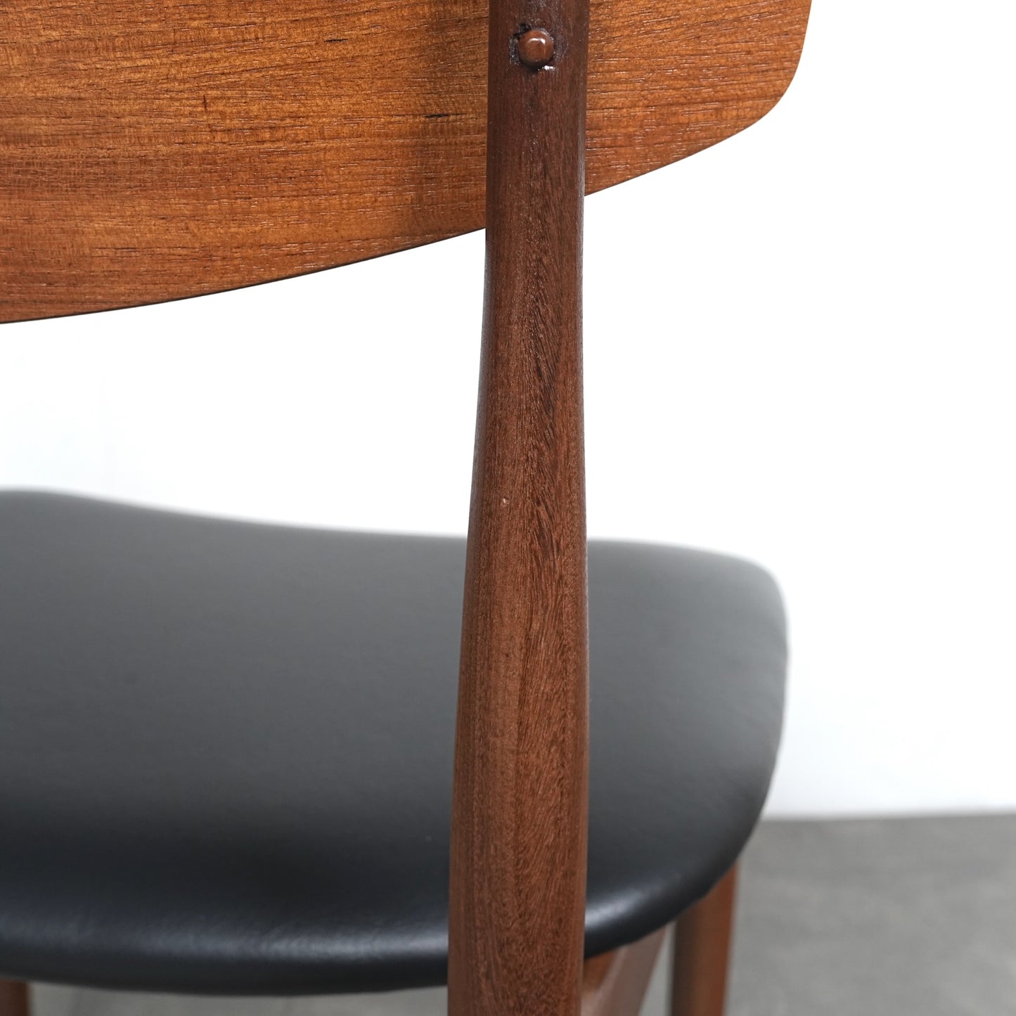 【G-PLAN】Ib Kofod Larsen "DANISH" チェア【張替済】