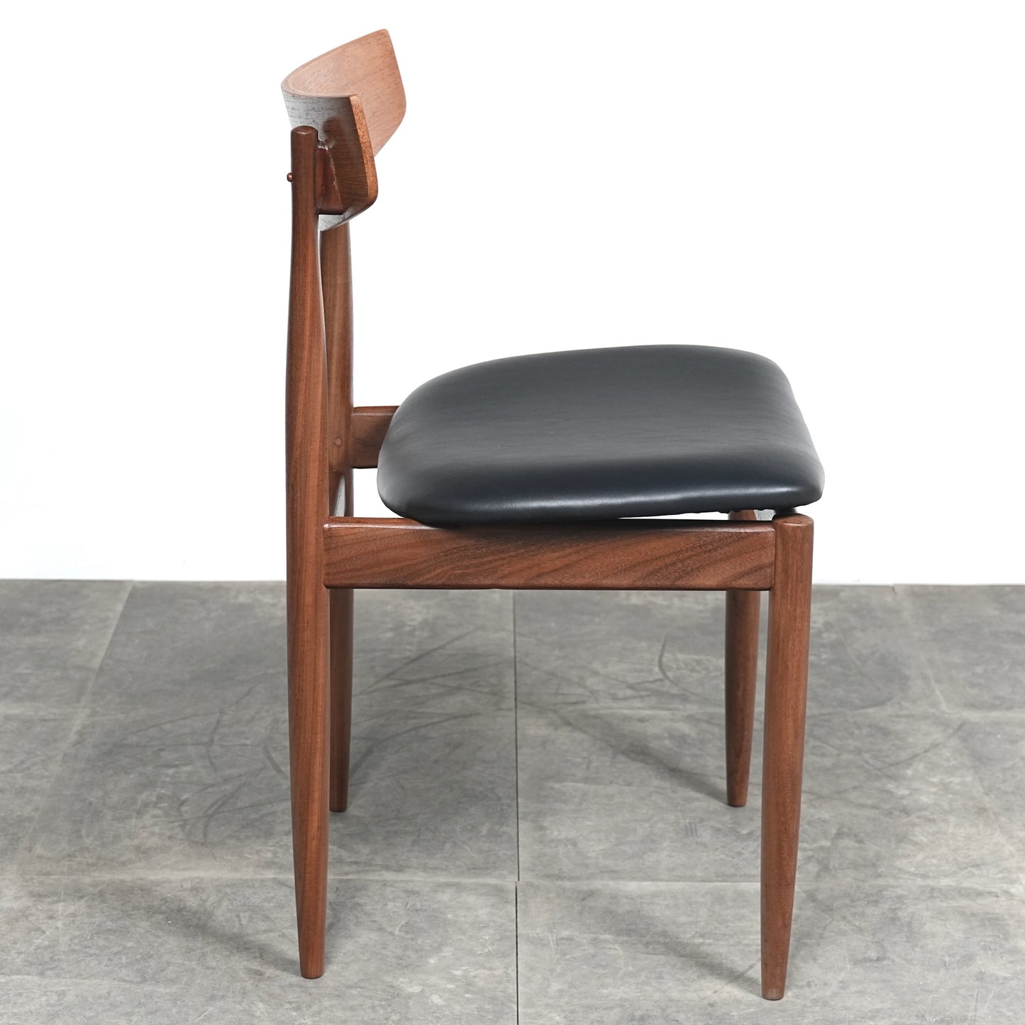 【G-PLAN】Ib Kofod Larsen "DANISH" チェア【張替済】