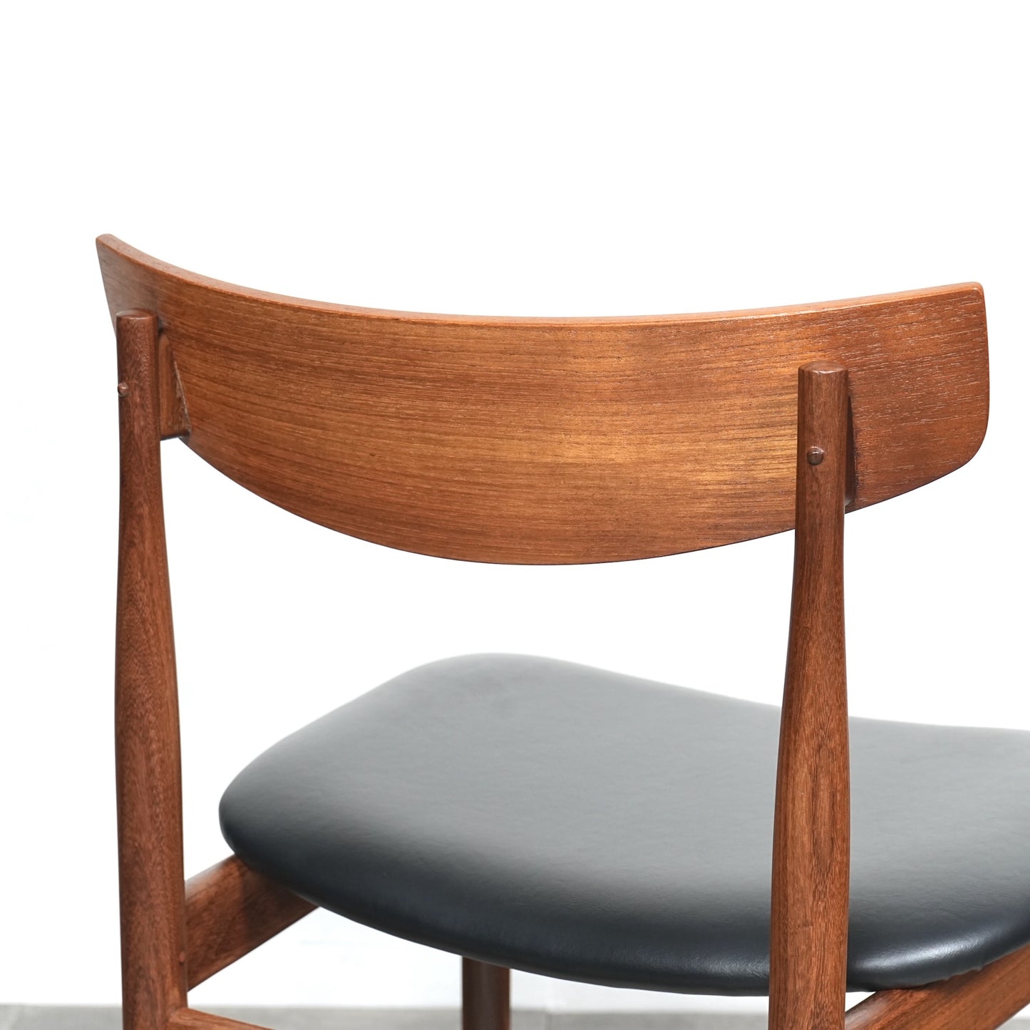 【G-PLAN】Ib Kofod Larsen "DANISH" チェア【張替済】