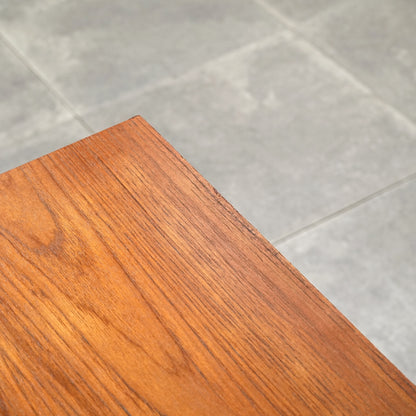 【AVALON】ヴィンテージ サイドボード