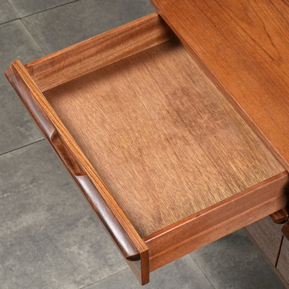 【AVALON】ヴィンテージ サイドボード