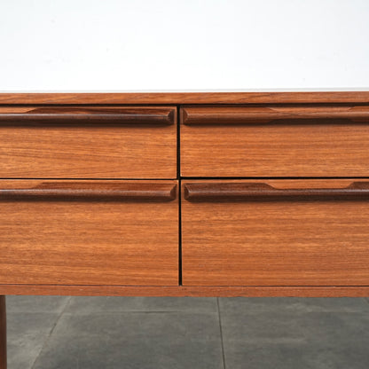 【AVALON】ヴィンテージ サイドボード