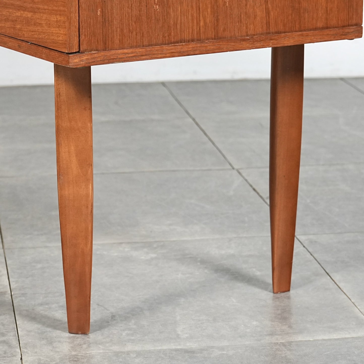 【AVALON】ヴィンテージ サイドボード