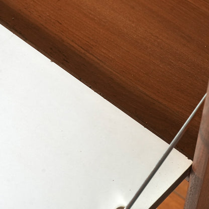 【Turnidge】ヴィンテージ ガラスキャビネット