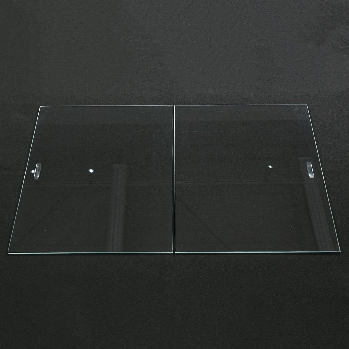 【Turnidge】ヴィンテージ ガラスキャビネット