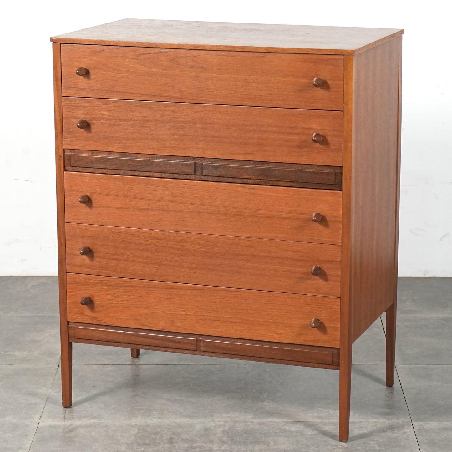 イギリスヴィンテージ ハイチェスト