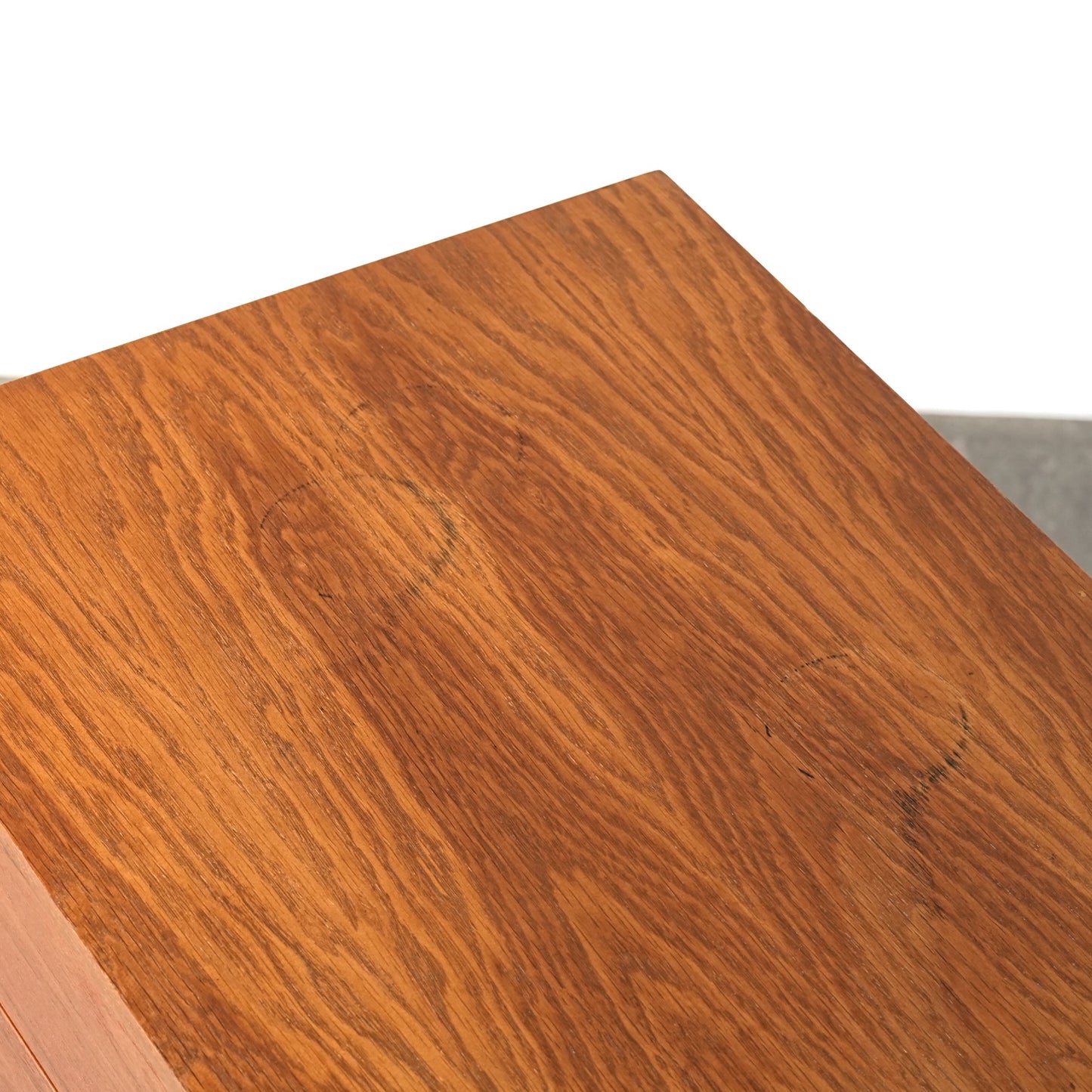 イギリスヴィンテージ ハイチェスト