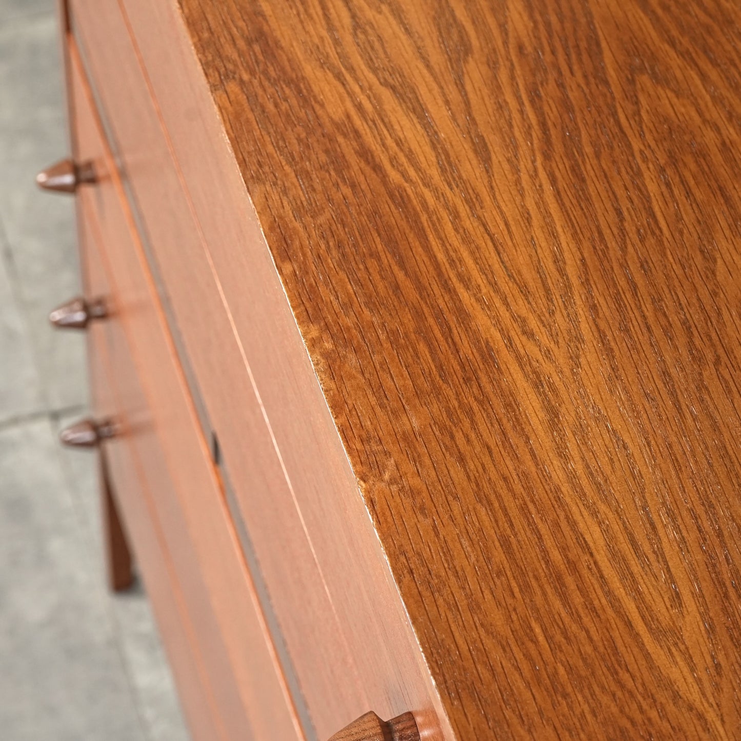 イギリスヴィンテージ ハイチェスト