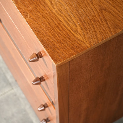 イギリスヴィンテージ ハイチェスト