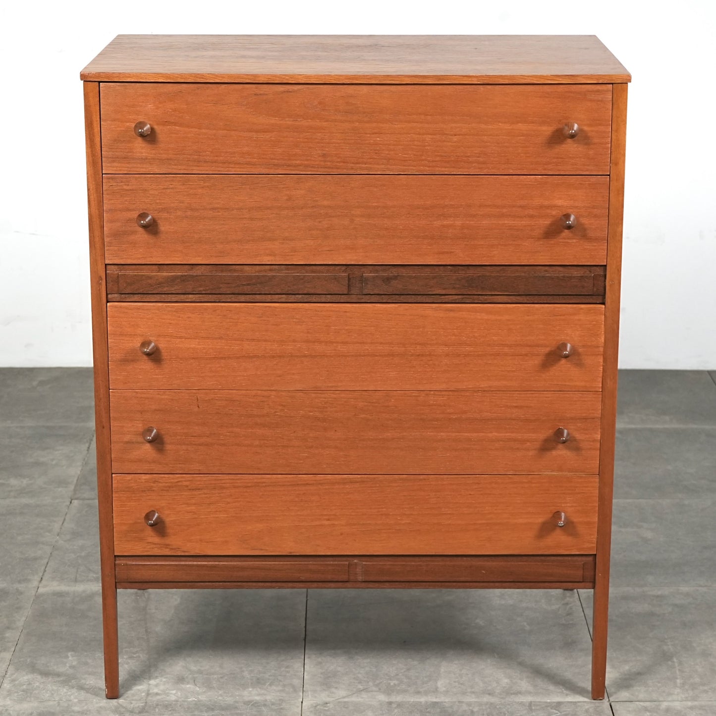 イギリスヴィンテージ ハイチェスト