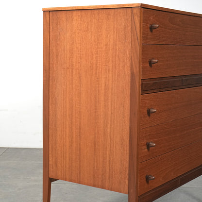 イギリスヴィンテージ ハイチェスト