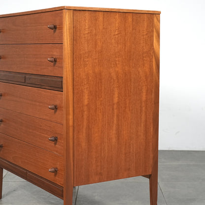 イギリスヴィンテージ ハイチェスト