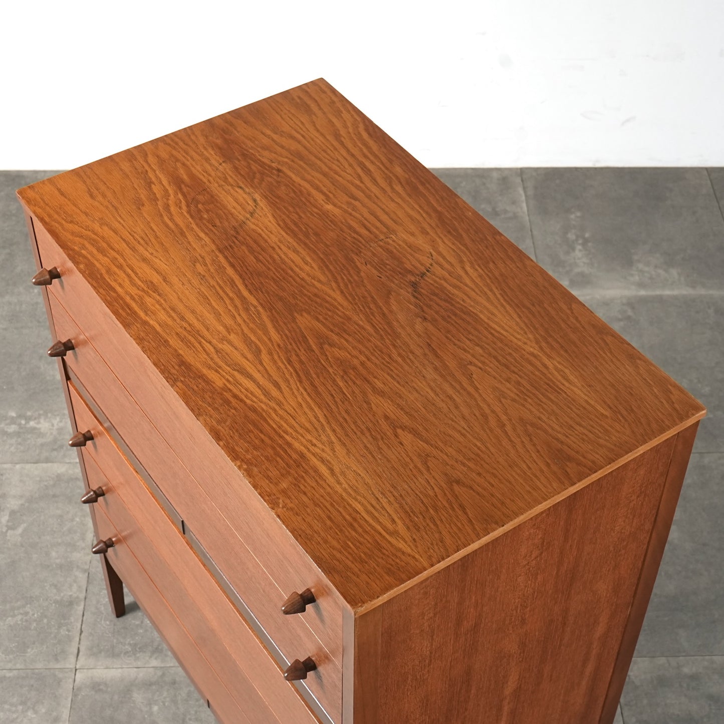 イギリスヴィンテージ ハイチェスト