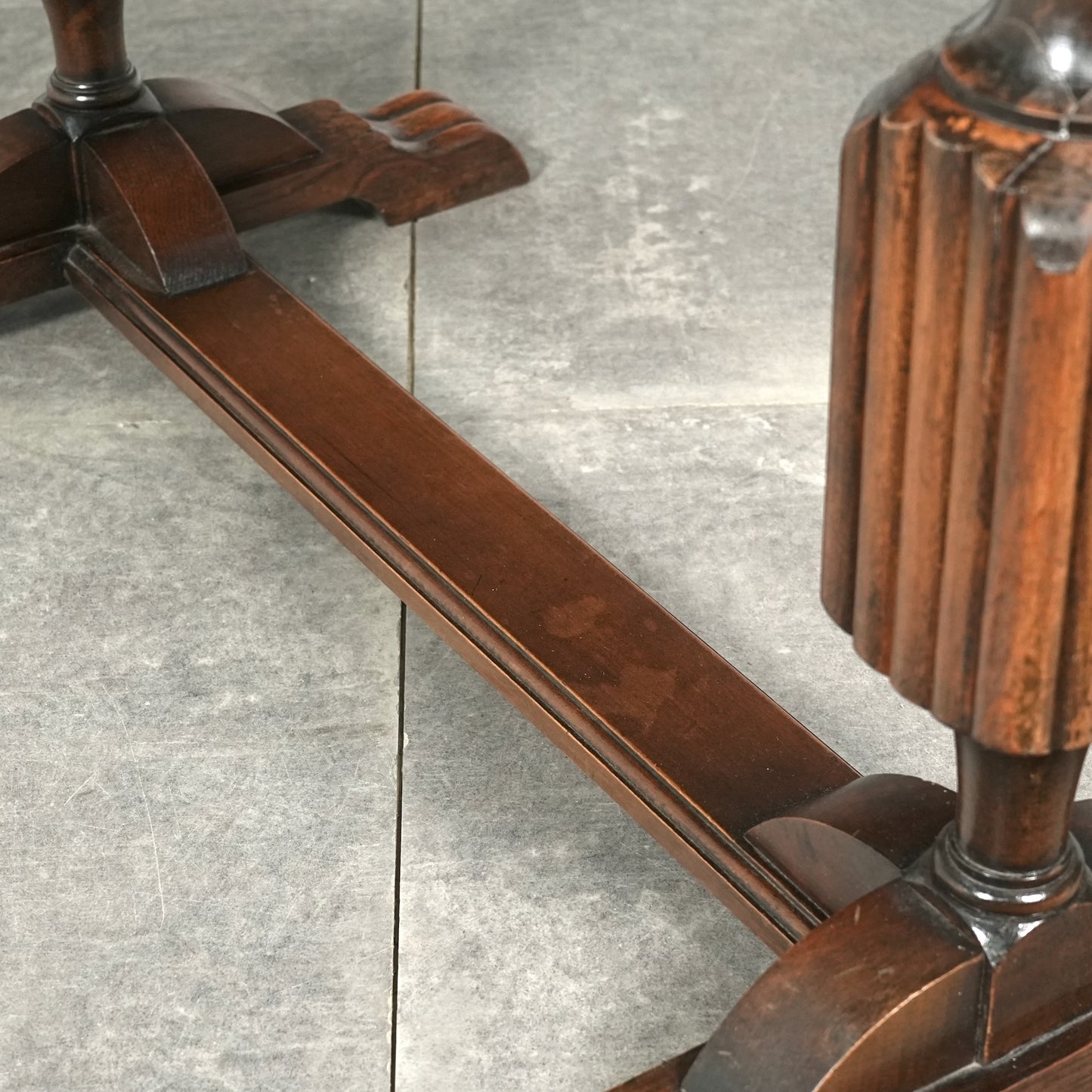 英国アンティーク サイドテーブル