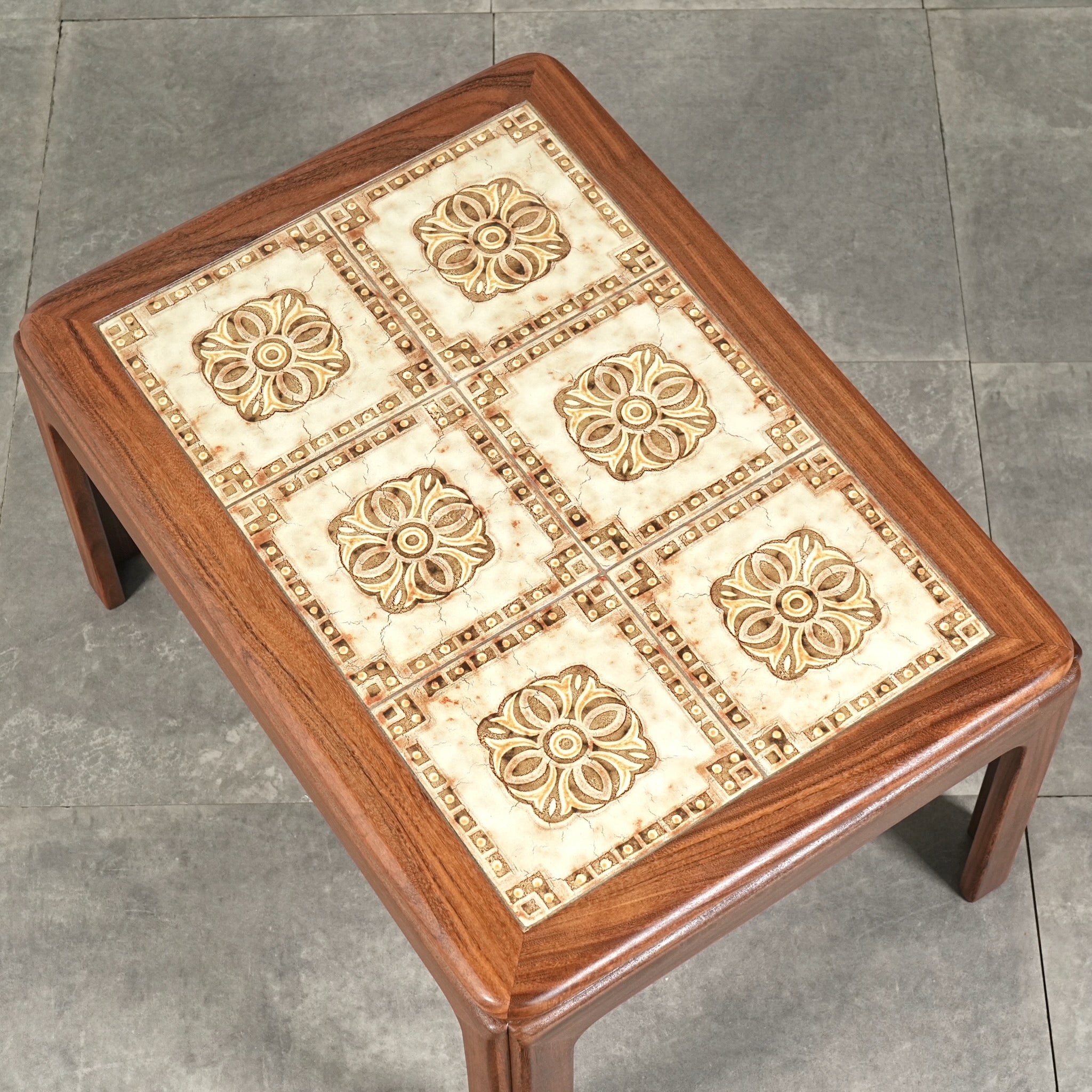 G-PLAN】タイルトップ ローテーブル – TIME HYPE