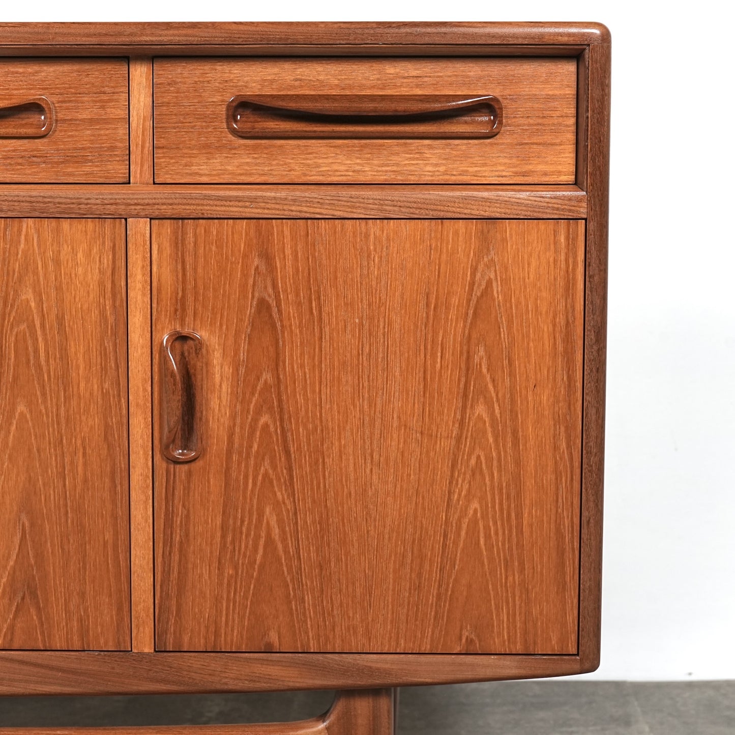 【G-PLAN】Fresco ヴィンテージ サイドボード