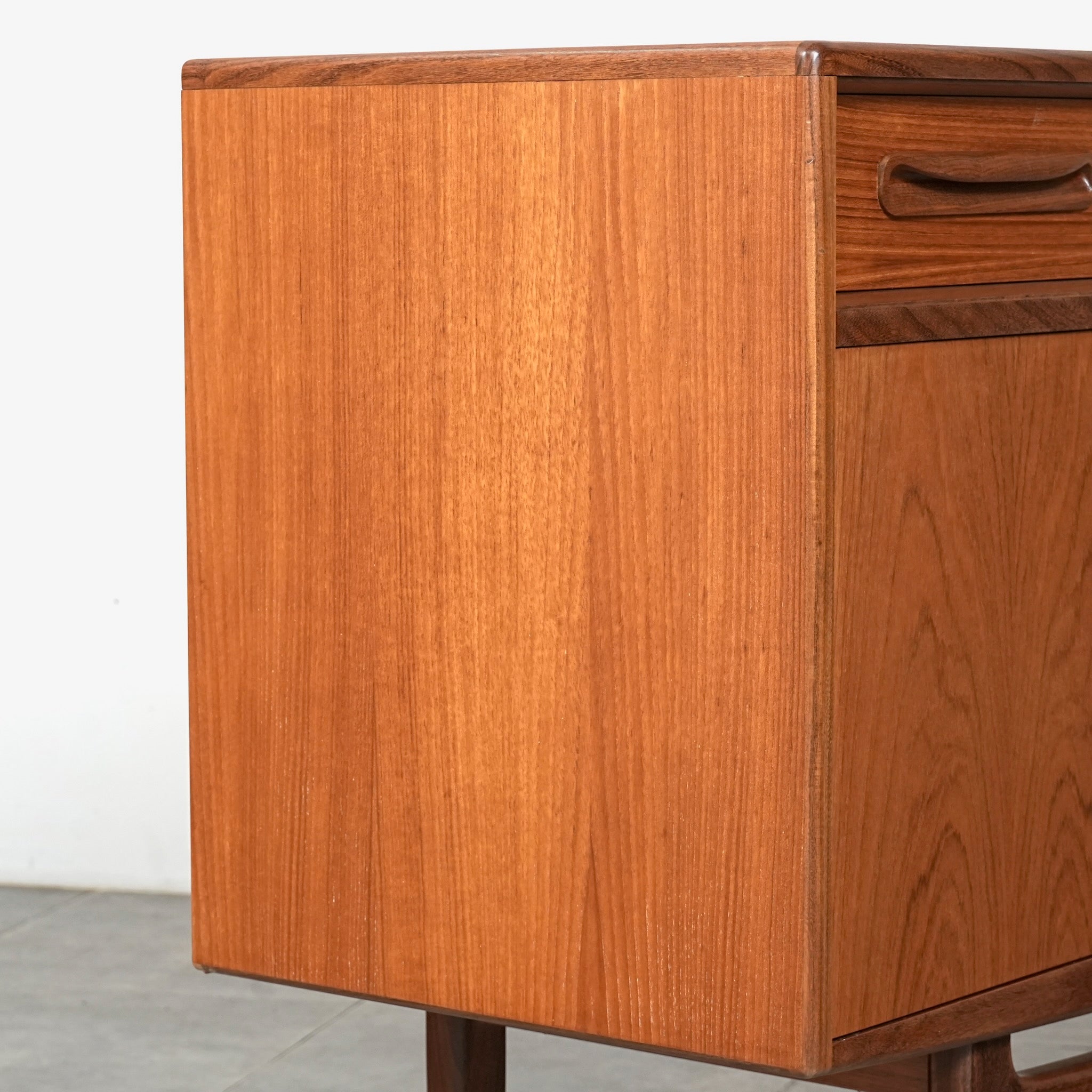 G-PLAN】Fresco ヴィンテージ サイドボード – TIME HYPE