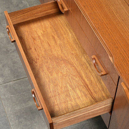 【Beautility】ヴィンテージ サイドボード