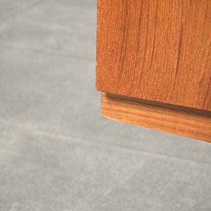 【Beautility】ヴィンテージ サイドボード