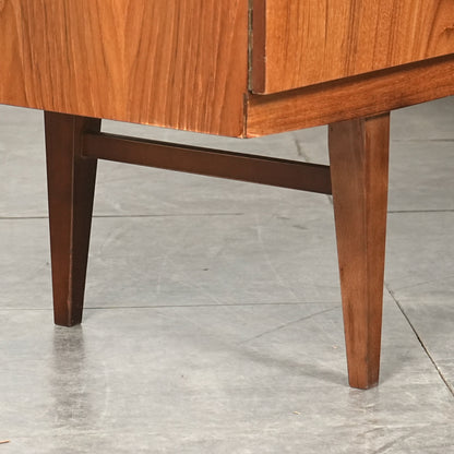 【Beautility】ヴィンテージ サイドボード