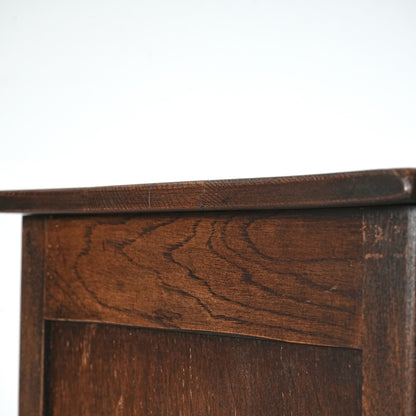 【JAYCEE FURNITURE】ヴィンテージ ガラスキャビネット