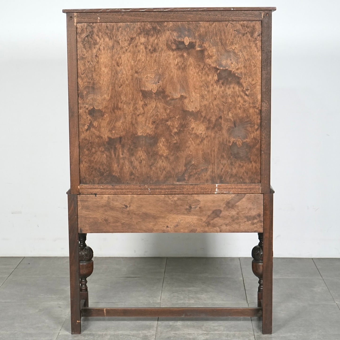 【JAYCEE FURNITURE】ヴィンテージ ガラスキャビネット