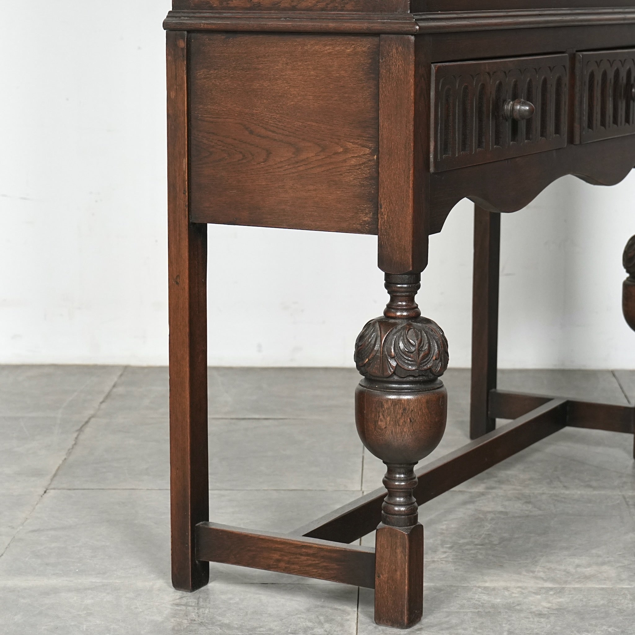 JAYCEE FURNITURE】ヴィンテージ ガラスキャビネット – TIME HYPE