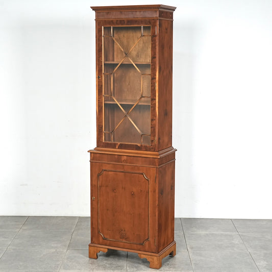 英国クラシック ヴィンテージ ガラスキャビネット