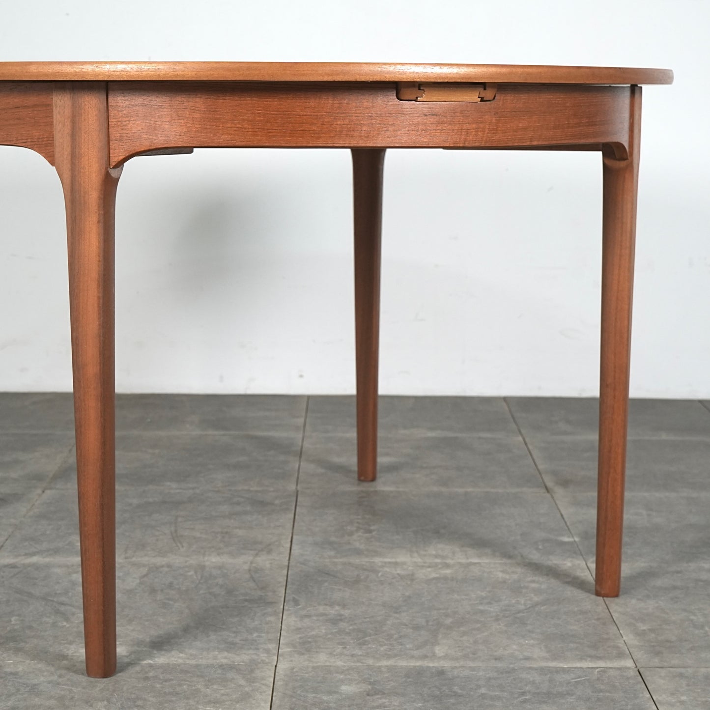 【NATHAN】エクステンション ラウンドテーブル