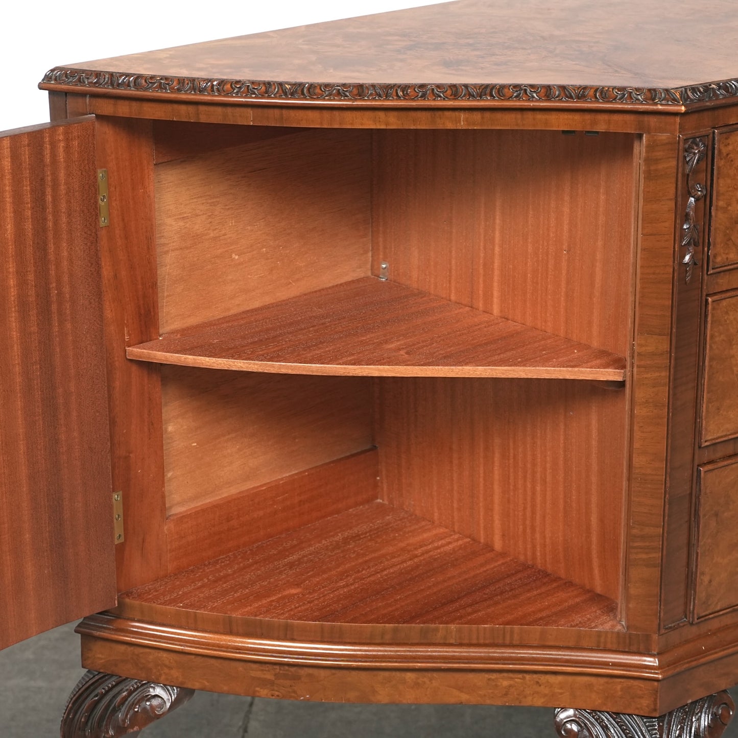 英国クラシック ヴィンテージ サイドボード