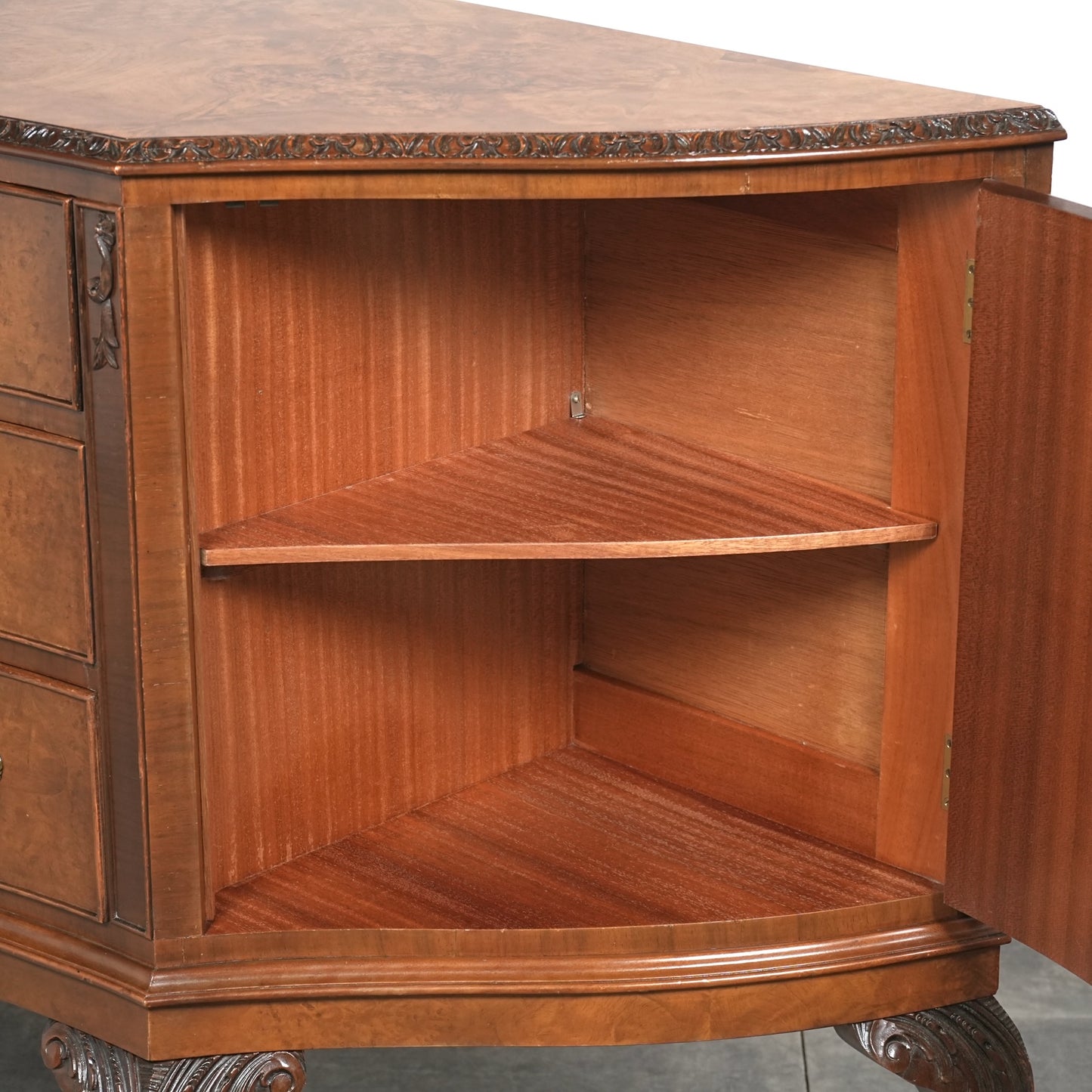 英国クラシック ヴィンテージ サイドボード