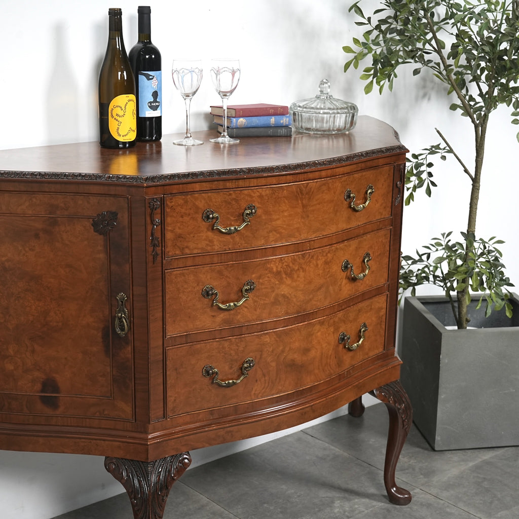 英国クラシック ヴィンテージ サイドボード