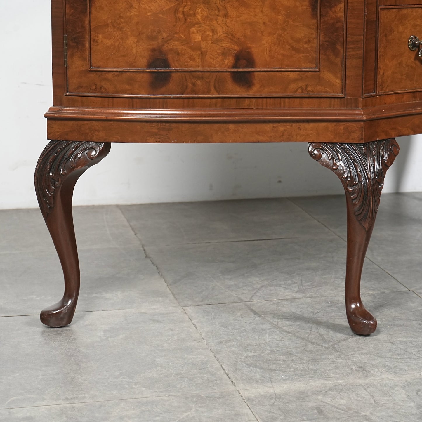 英国クラシック ヴィンテージ サイドボード