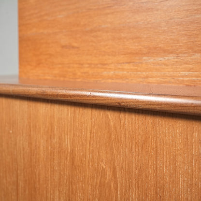 【Turnidge】ヴィンテージ キャビネット(カウンター)