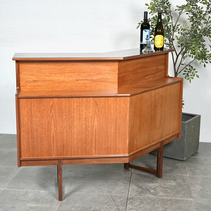 【Turnidge】ヴィンテージ キャビネット(カウンター)