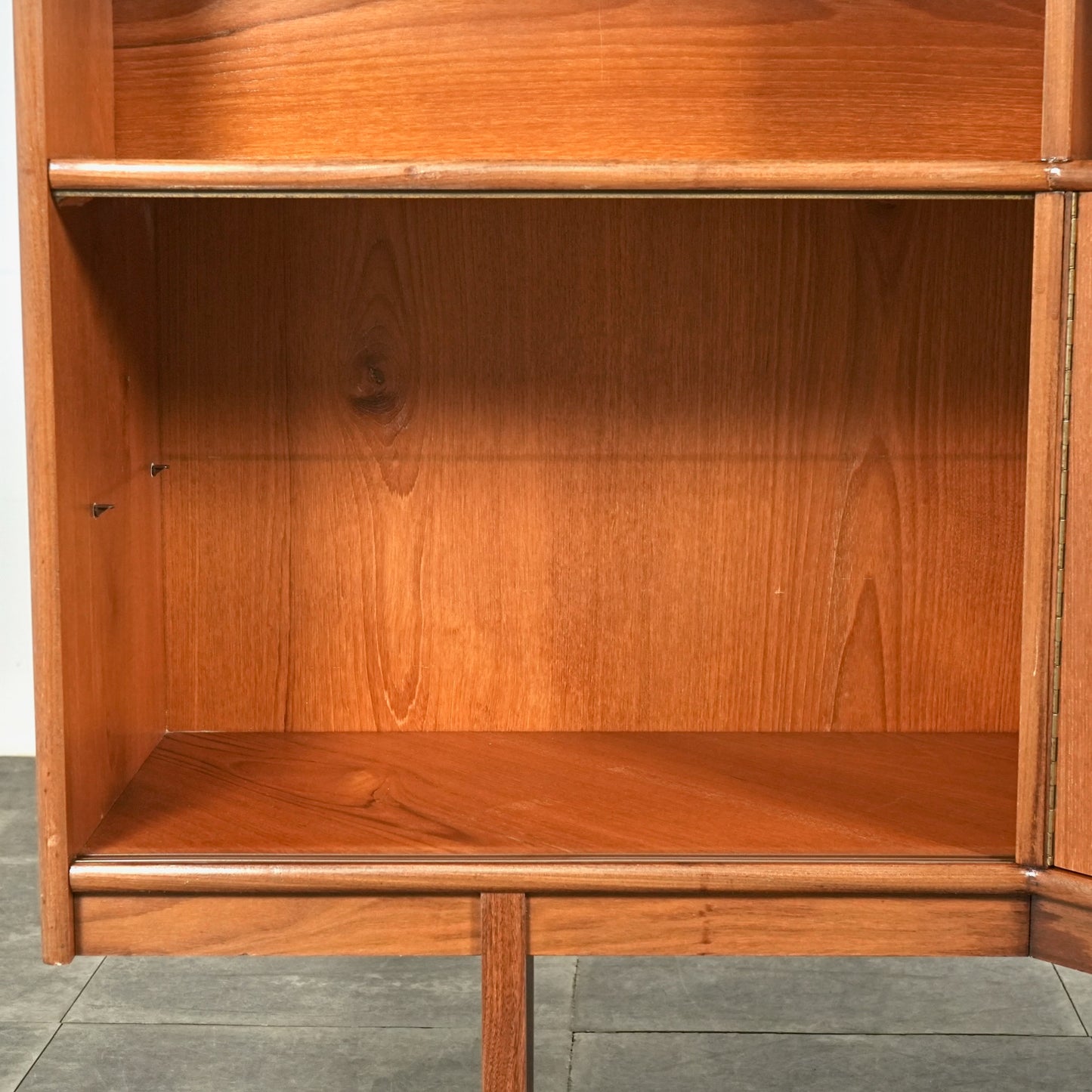 【Turnidge】ヴィンテージ キャビネット(カウンター)