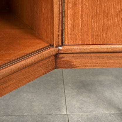 【Turnidge】ヴィンテージ キャビネット(カウンター)