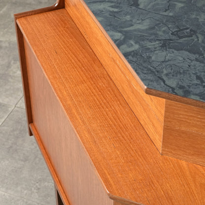 【Turnidge】ヴィンテージ キャビネット(カウンター)